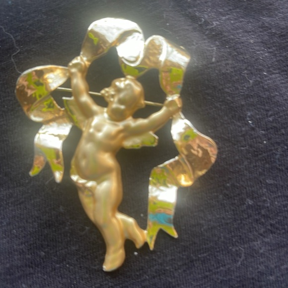 ANGEL with Ribbon Holiday Brooch Gold - Picture 7 of 7